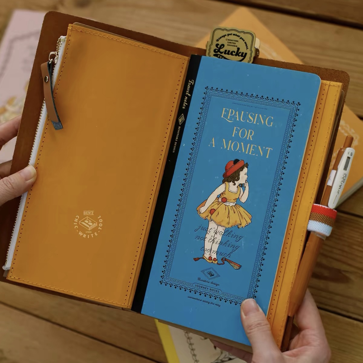 Vintage Collectible Magazines - Vintage Baskılı TN Yedek Defter Boş