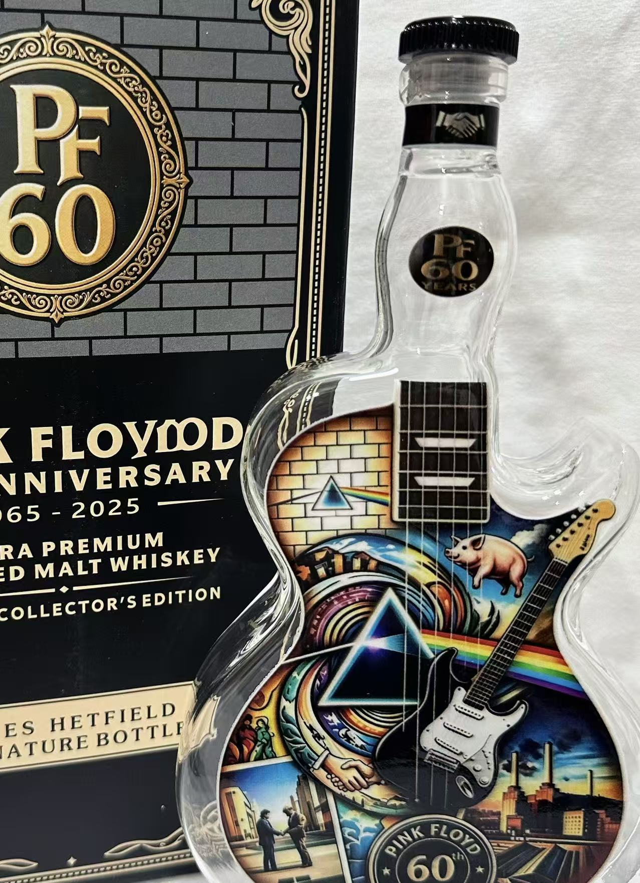 Vintage Collectible Liquor Bottles - Vintage Rock Tarzı Gitar-Baltası 350ml Boş