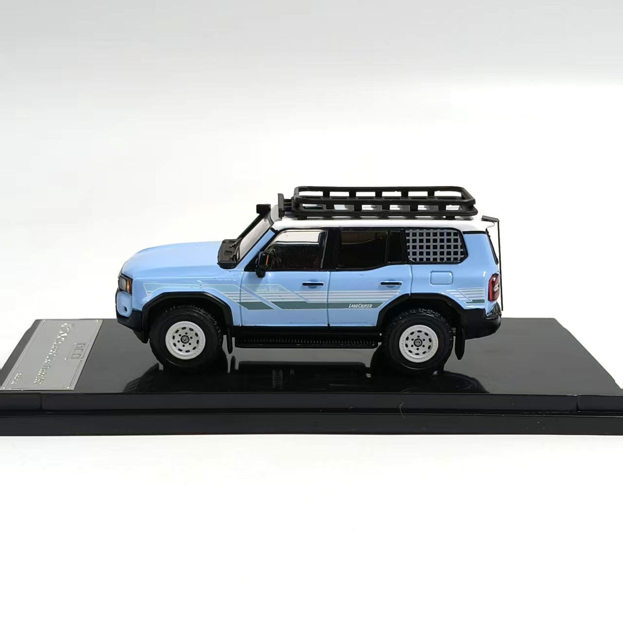 Döküm DCM 1:64 Ölçekli LC250 V - Vintage Collectible Cars incelemesi ve fiyatı