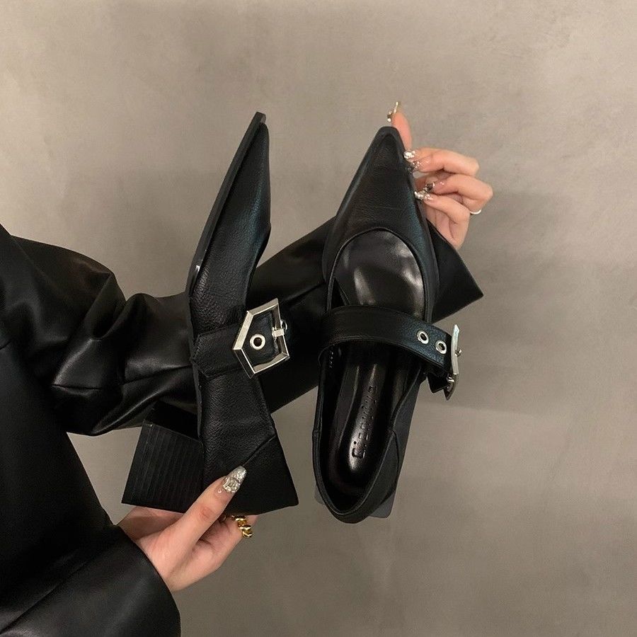 Vintage Kadın Mary Jane Sivri  - Vintage Collectible Shoes incelemesi ve fiyatı